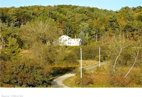 Rustic Farmhouse; Cozy Apartment; Litchfield Cnty - Image 3