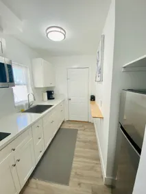 One bedroom cottage all to yourself.B - Image 3