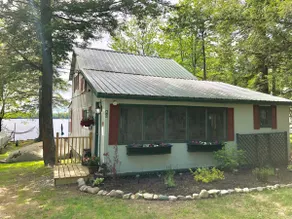 Private Maine Lakefront Cottage on Lake - Image 5