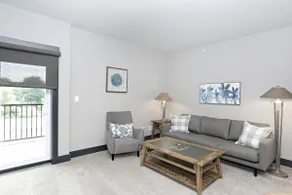 *Charming Two Bed, Two Bath Apt with Balcony* - Image 4