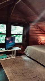 Osho's cabin - Image 3
