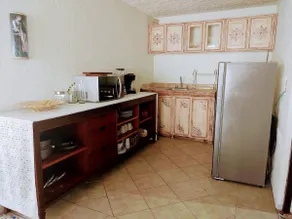 Beautiful and Centrally Located Apartment on the First Floor - Image 5