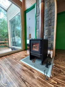 In the woods by the river, no neighbors, and Starlink WiFi - Image 3