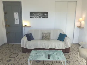 ”Clé des Champs” 3* Furnished Tourist Accommodation Garage option - Image 3