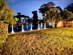 Sleeps 14 w/Boat Slip & Gulf Access! 5 B/3BA PET FRIENDLY - Image 4