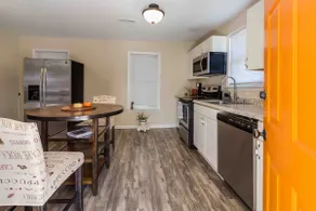 Apt C :Stay Near Universities and RDU Airport - Image 5