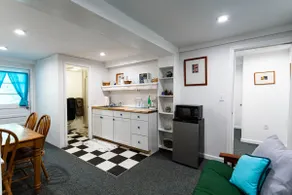The Hummingbird, a cozy quiet, 2 room apartment - Image 4