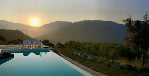 360 views, private infinity pool, Pisa, Lucca, Florence, large garden - Image 3