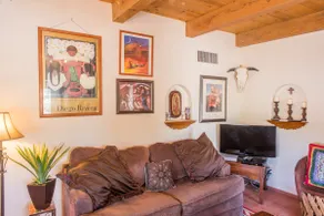 Rustic Desert House - Image 4