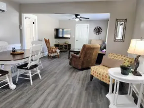 The House on Oak Grove - Image 2