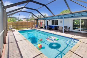 5 Star Family Beach House | Screened Pool | 5 Mins - Image 2