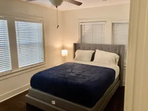 Heart l Of Montrose - Cozy 1 BR - Image 3