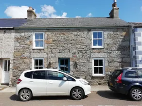 Cosy granite cottage just a mile from Mousehole - Image 2