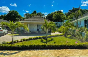 Island Oasis: Villa in Richmond — Ocho Rios, JA - Image 2