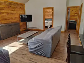 Mountain Cabin - Image 5