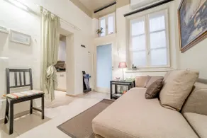 Old Town apartment in Parma - Image 5