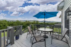 Spring Mountain Luxury: Hot Tub, Fire Pit, Views - Image 4