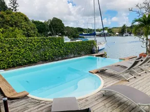 Lagon Bleu Villa, pool and private deck, sea access - Image 2