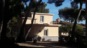 Beautiful villa with unique sea view for rent - Image 2