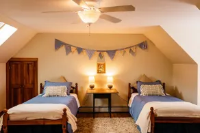 Vermont Guest House: Family- and Dog-Friendly, EV Charger - Image 4