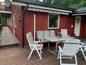 Holiday homes on small farms overlooking fjords and mountains. - Image 3