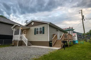 Cottage 304, 2 Bed w/ Fire Pit, near trails! - Image 2