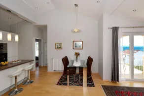 ROCCO 2 appartement avec vue sur la mer, 2 chambres à coucher, 2 salles de bain, à 150m de la plage - Image 5