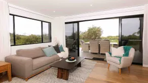 Luxury BeachFront House @Redhead Newcastle - Image 5