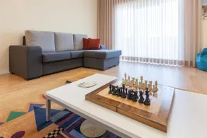 Feel at Home - Free Private Parking - Image 2