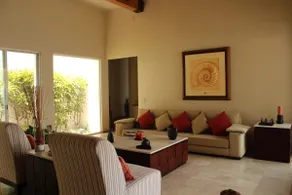A house with class and style to enjoy - Image 3