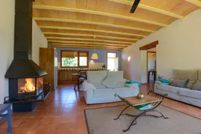 Beauty and tranquility in the interior of Costa Brava - Image 5
