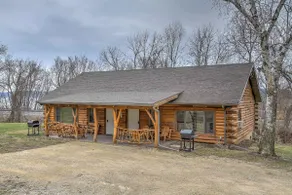 Cabin by the River: Visited by Treehouse Masters! - Image 2
