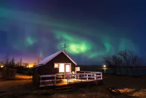 Secluded Cabin on the Waterfront! - Image 2