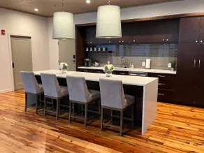 GORGEOUS 1 BR on MAIN #2 - Image 3