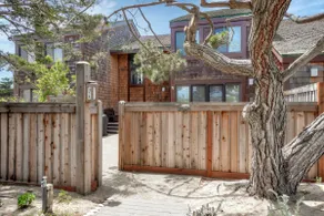 Oceanfront beach house with private hot tub - Image 3