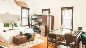 The Courthouse Loft - History with a hot tub! - Image 4