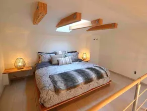 Oceanfront Luxury Guest Suite and Sauna in a Rustic Natural setting - Image 4