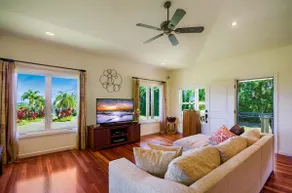 Hamakua Coast Tropical Home - Image 3
