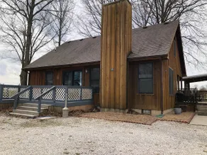 Cozy Cabin by Bucksaw Marina, Truman Lake - Image 2
