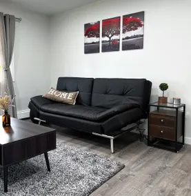 Lovely remodeled 2bd 1.5bt apt in a midtown #1 - Image 3