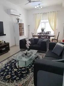 Private Apt + King Bed + Wifi + BeIN TV + Parking_ - Image 2