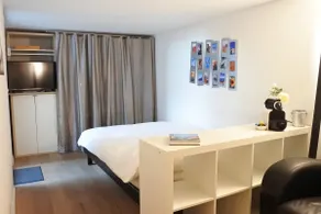 Studio, private garden with beautiful views, wifi - Image 2