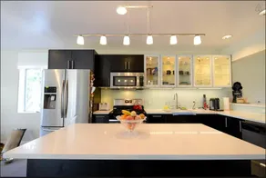 *Spacious House &20 min drive to Downtown/ Airport - Image 4
