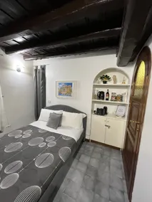 Trevi's Room - Image 5
