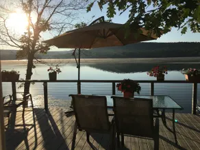 Lake Spirit-Lakefront-Hot tub-Pet friendly-Boats - Image 5