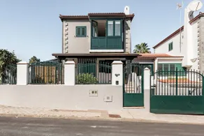 Casa Jorgito Canarian Style House with Private Heated Pool - Image 2