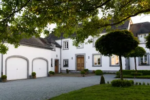 Charming independant flat in beautiful property - Image 2