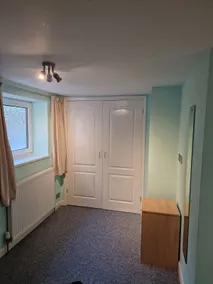 Lovely 1 bedroom apartment off road parking. - Image 3