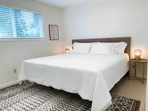 Rare 3BR Home w/ 2 Kings, Garage, 15 min to DT PDX - Image 2