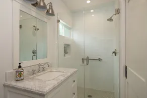 Guest Place in Pasadena w/ Private Entrance - Image 2